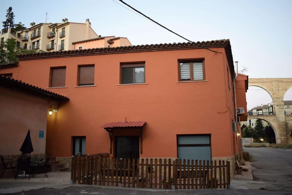 El Vinilo. Aparcamiento Exterior Gratuito Apartment Teruel Exterior photo
